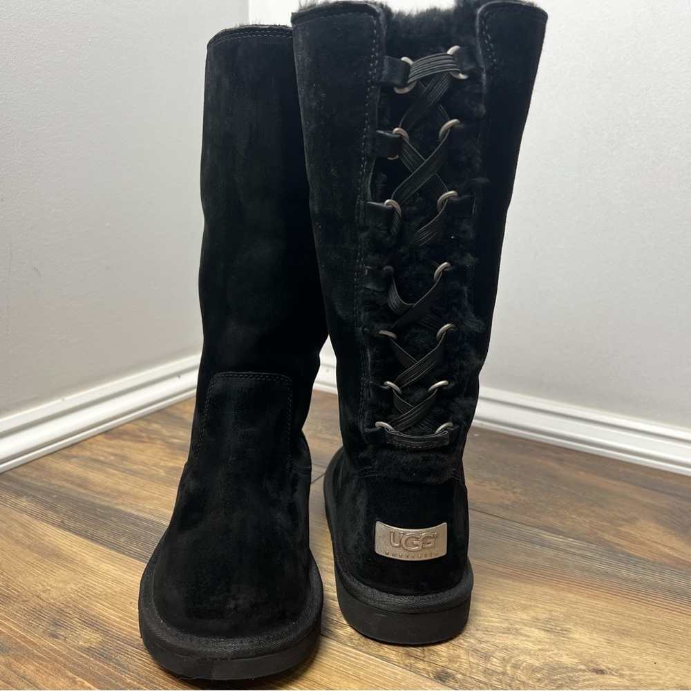 UGG Australian Black Suede Roseberry & Sheepskin Winter Boots Women's Sz 6